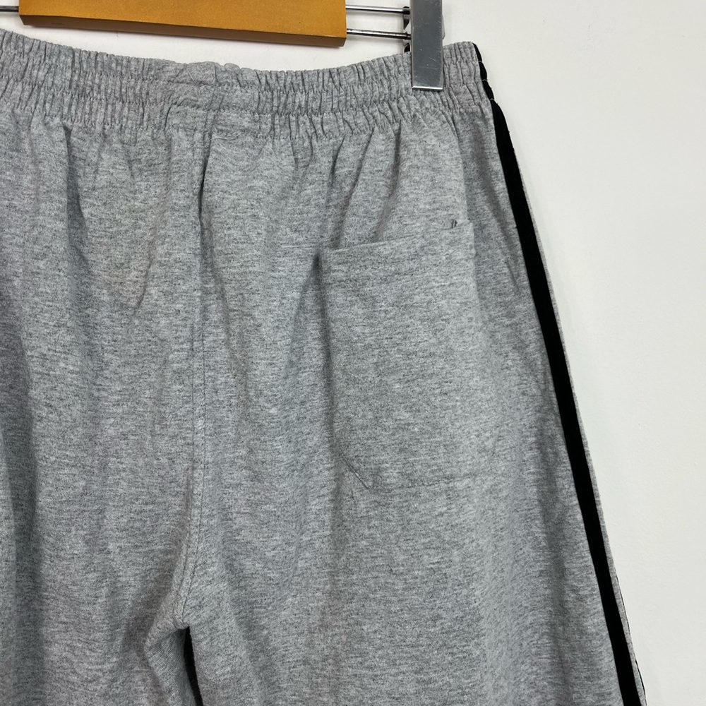 Vintage Adidas Gray Sweat Shorts Sz XXL - Picture 7 of 7
